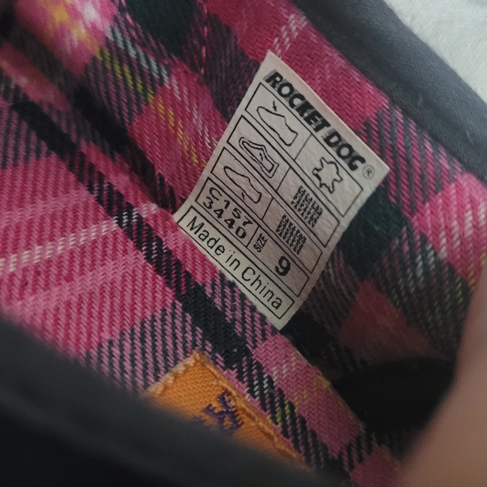 Black Women's Mary Jane Shoes - Picture 4 of 8